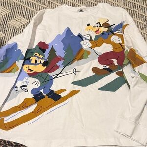 Disney  White shirt with Skiing Graphic